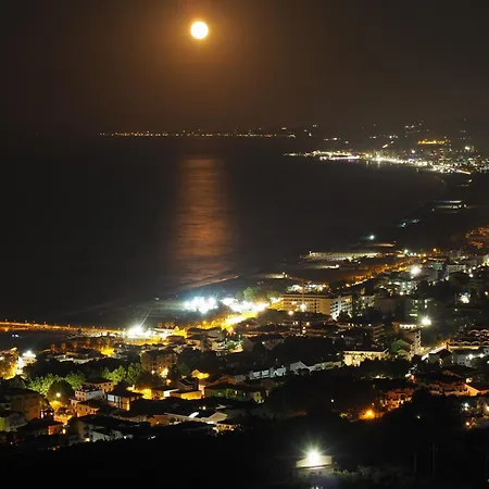 Casa Sant'anna ヴァスト